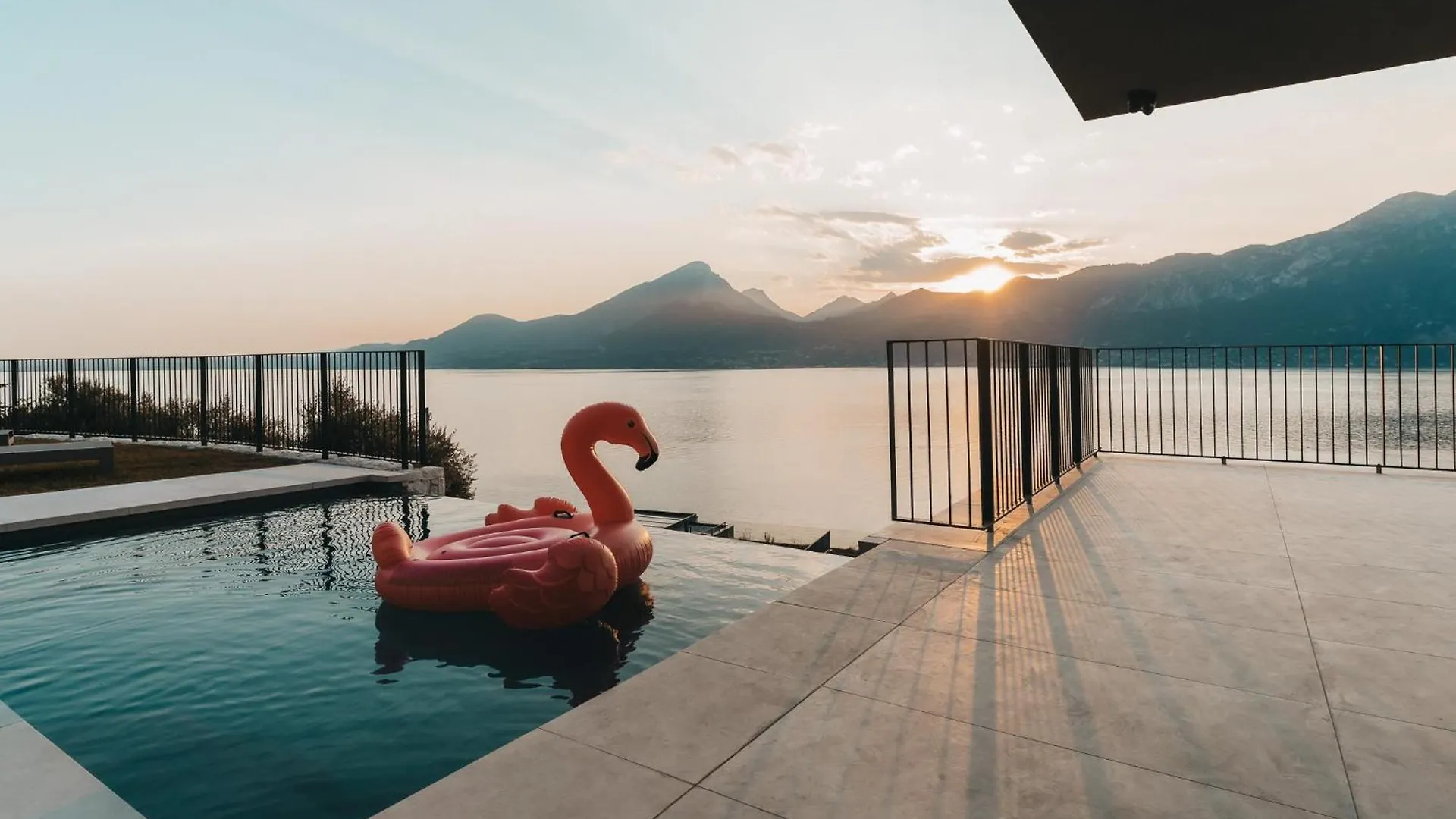 Luxe Vista Lakeside Villa Brenzone